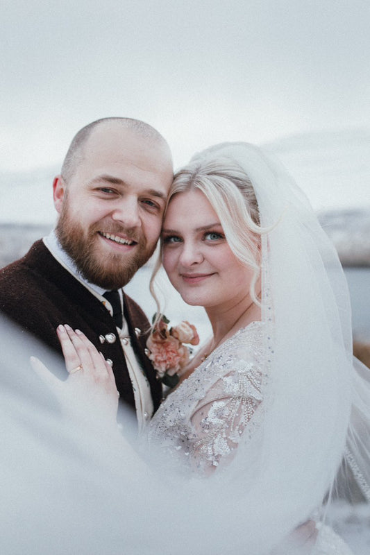 Wedding Makeup Review by Faroese Bride Birna Steinberg.