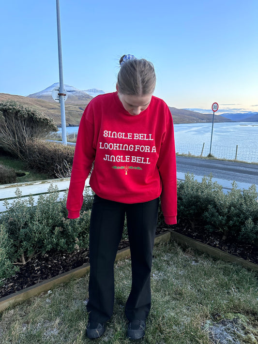 "Single bell" sweatshirt.