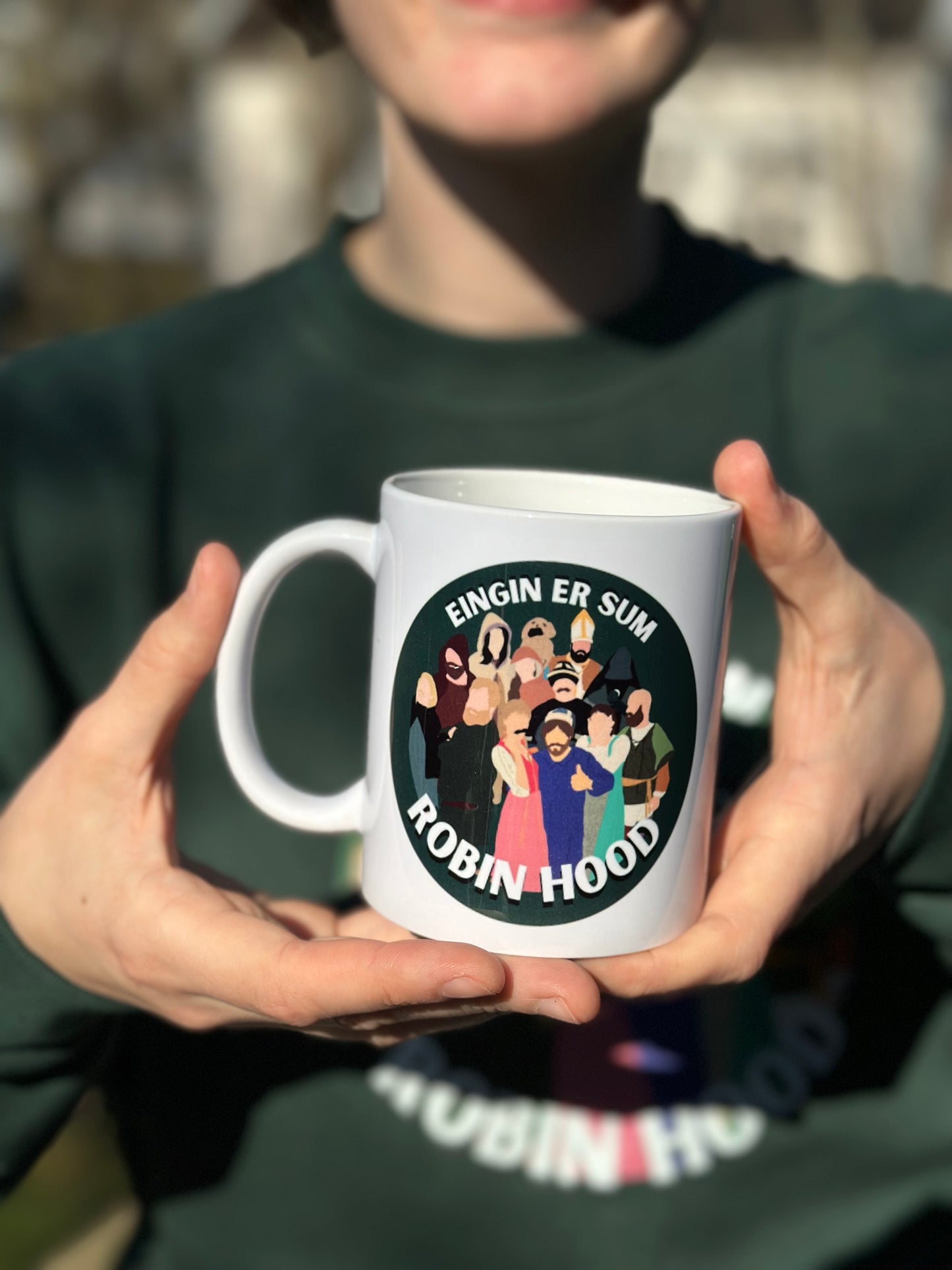 Eingin er sum Robin Hood - Mug